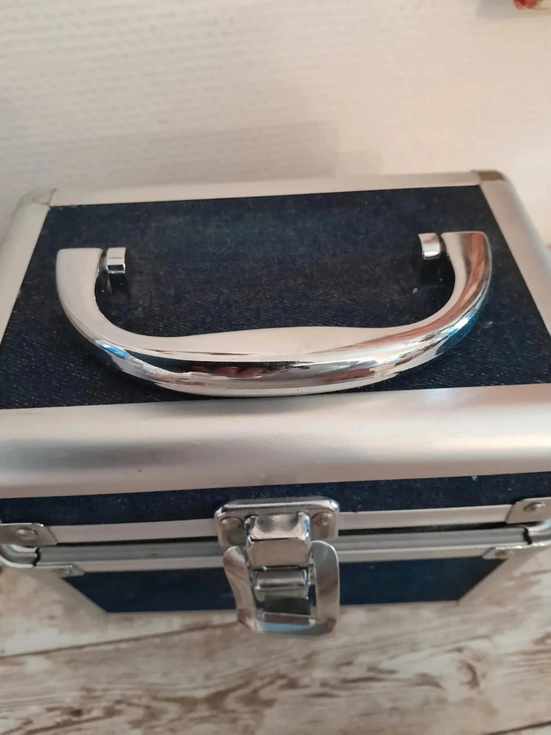 Caixa de maquiagem, joias em jeans+ metal, cor prateada – photo 4
